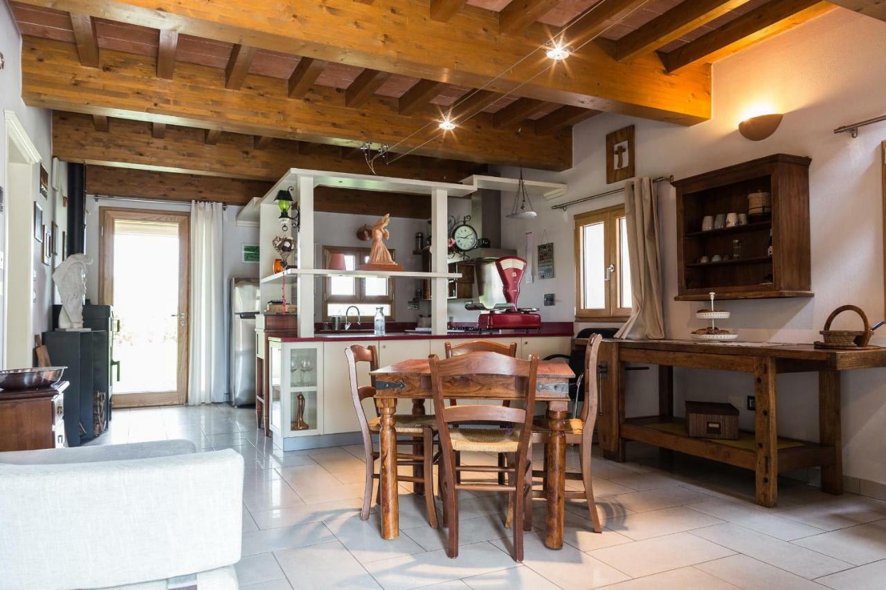 La Piccola Torre Bed and Breakfast Scandiano Exterior foto