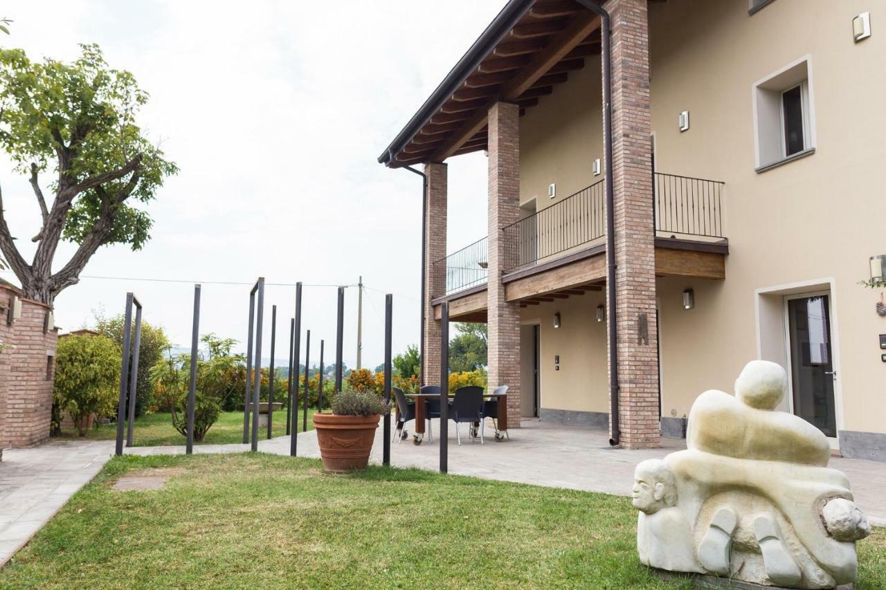 La Piccola Torre Bed and Breakfast Scandiano Exterior foto